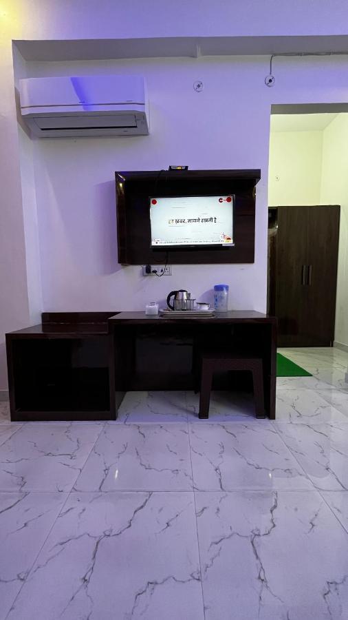 Mangalam Grand Hotel Lucknow Ngoại thất bức ảnh