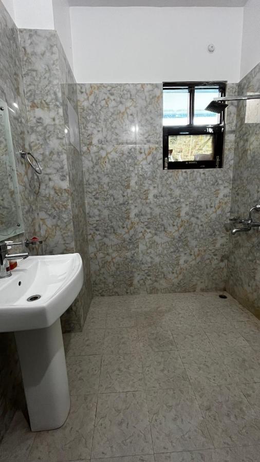Mangalam Grand Hotel Lucknow Ngoại thất bức ảnh